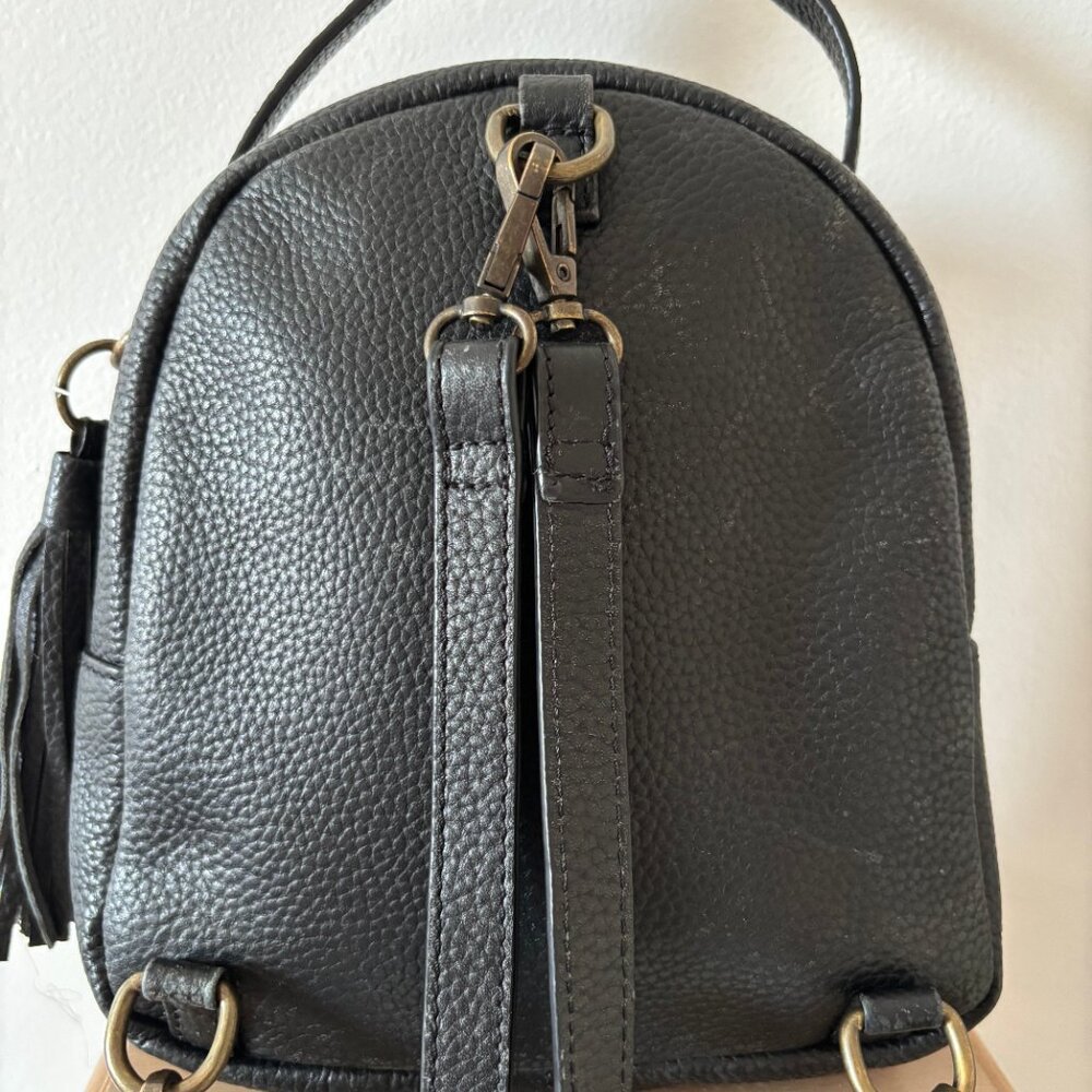 Harley-Davidson Black Backpack with Gold Studs - Picture 6 of 9